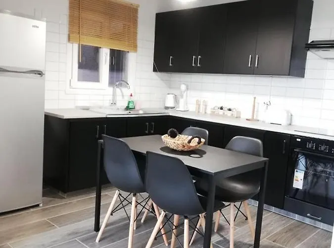 Ariadne * Paralímni